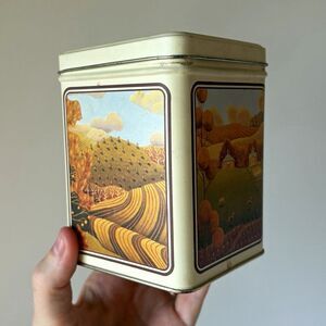Cornucopia by Celeste Small Square Tin w/ Lid